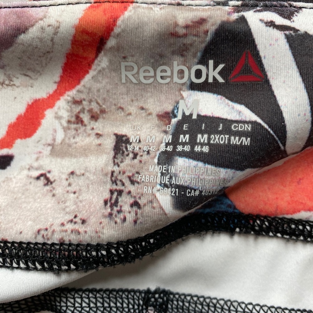 🧜♀️ Reebok Capri Leggings - Picture 4 of 5